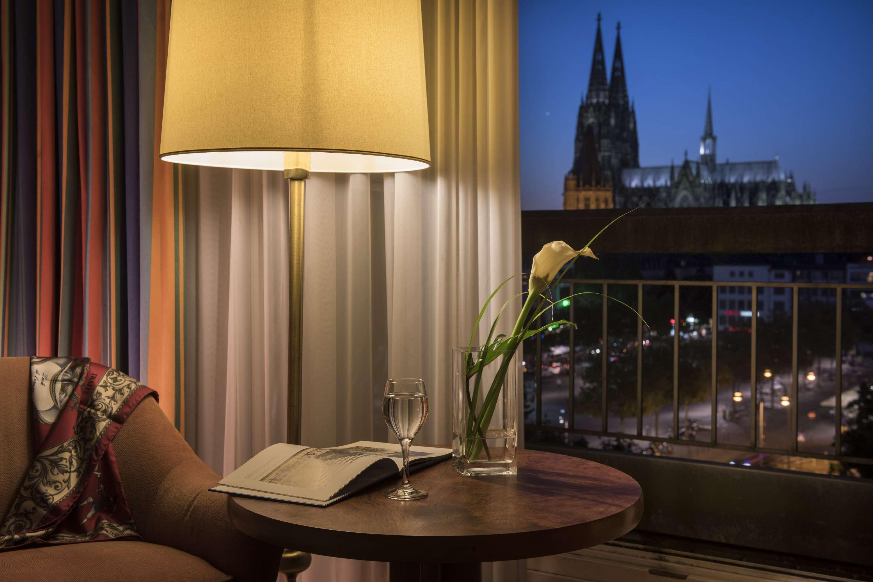 Maritim Hotel Koln Exterior photo