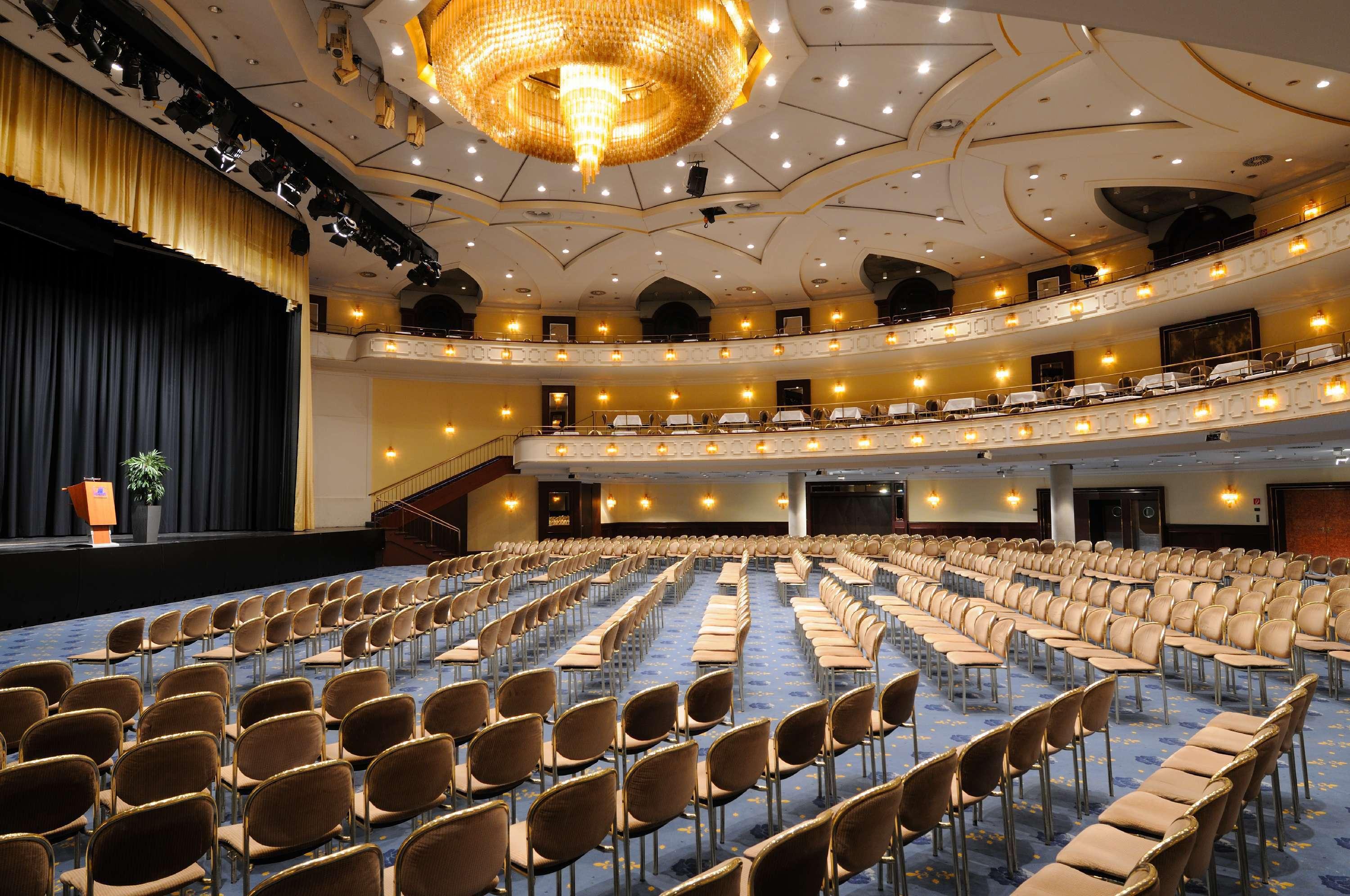 Maritim Hotel Koln Exterior photo The ballroom of the Grand Hotel