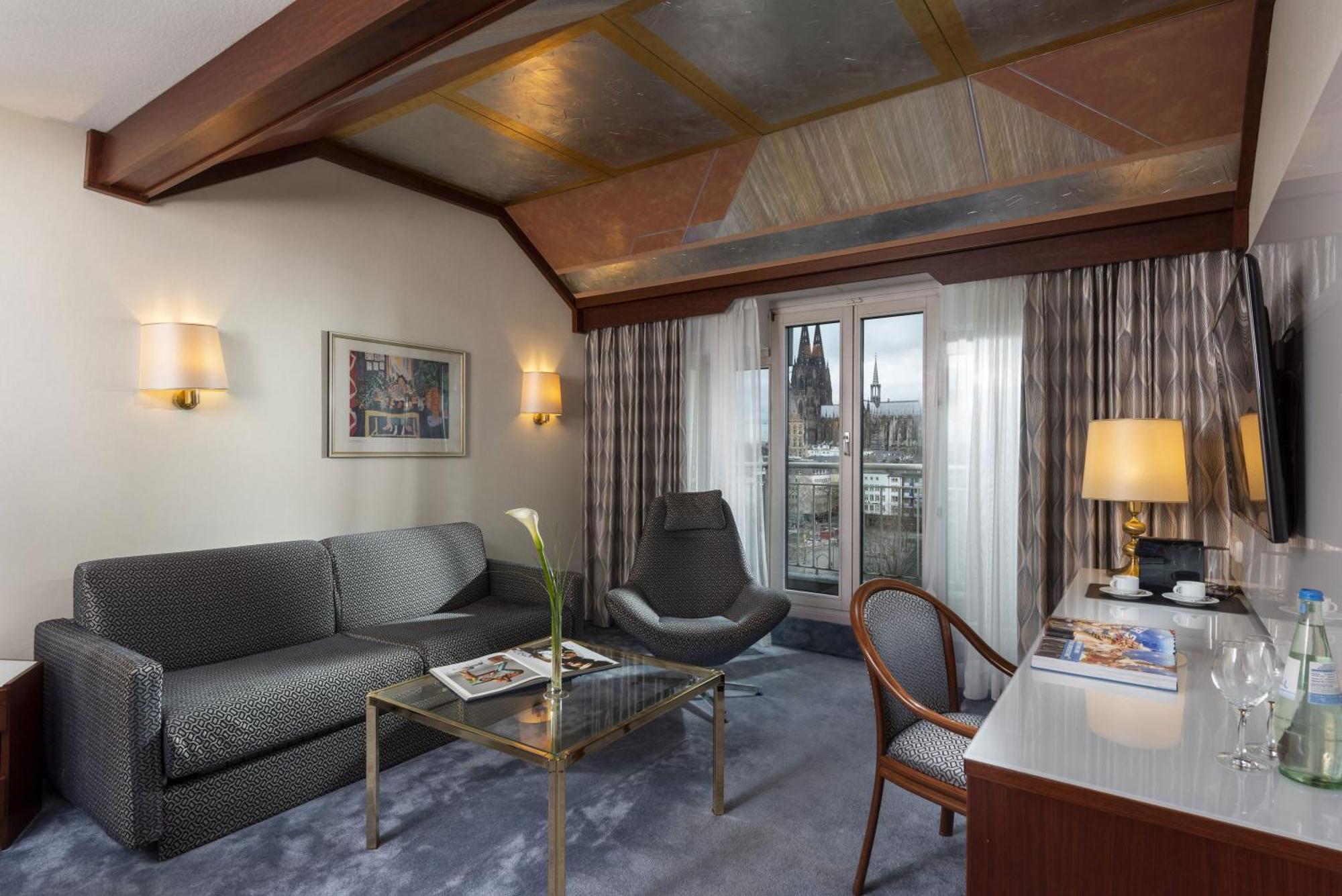 Maritim Hotel Koln Exterior photo